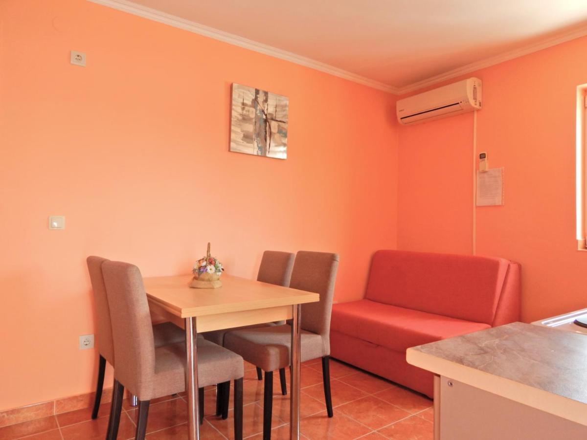 Apartmani Sindik تيفات المظهر الخارجي الصورة