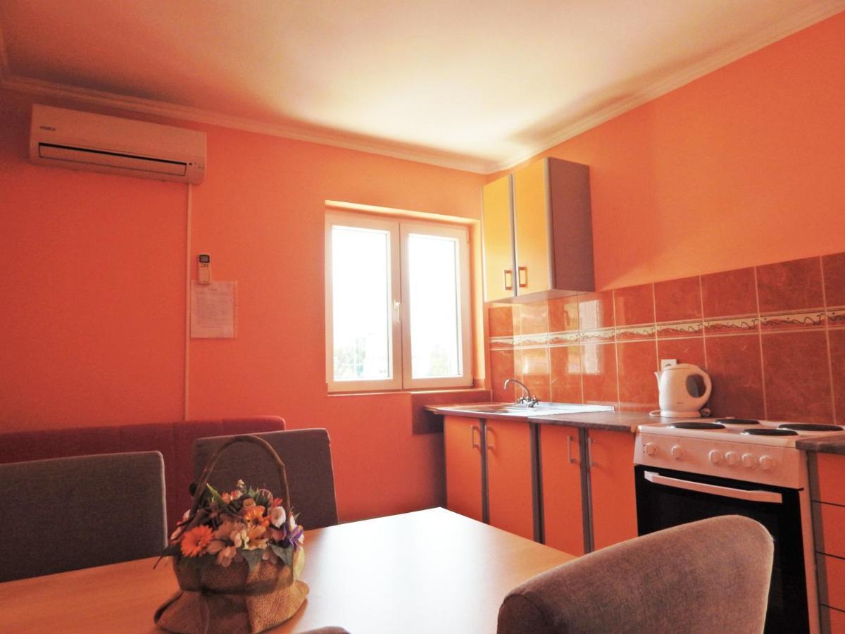 Apartmani Sindik تيفات المظهر الخارجي الصورة